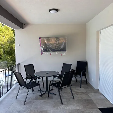 Hillside Roza - Private Pool 度假居