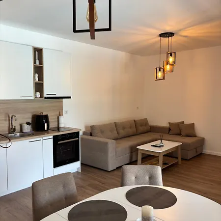 Hillside Roza - Private Pool 度假居 莫斯塔尔