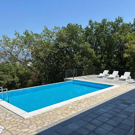 Nyaraló Hillside Roza - Private Pool *