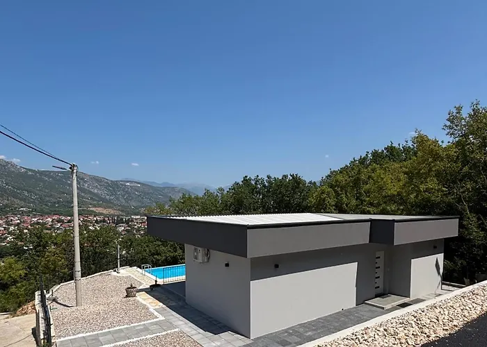 Hillside Roza - Private Pool Mostar